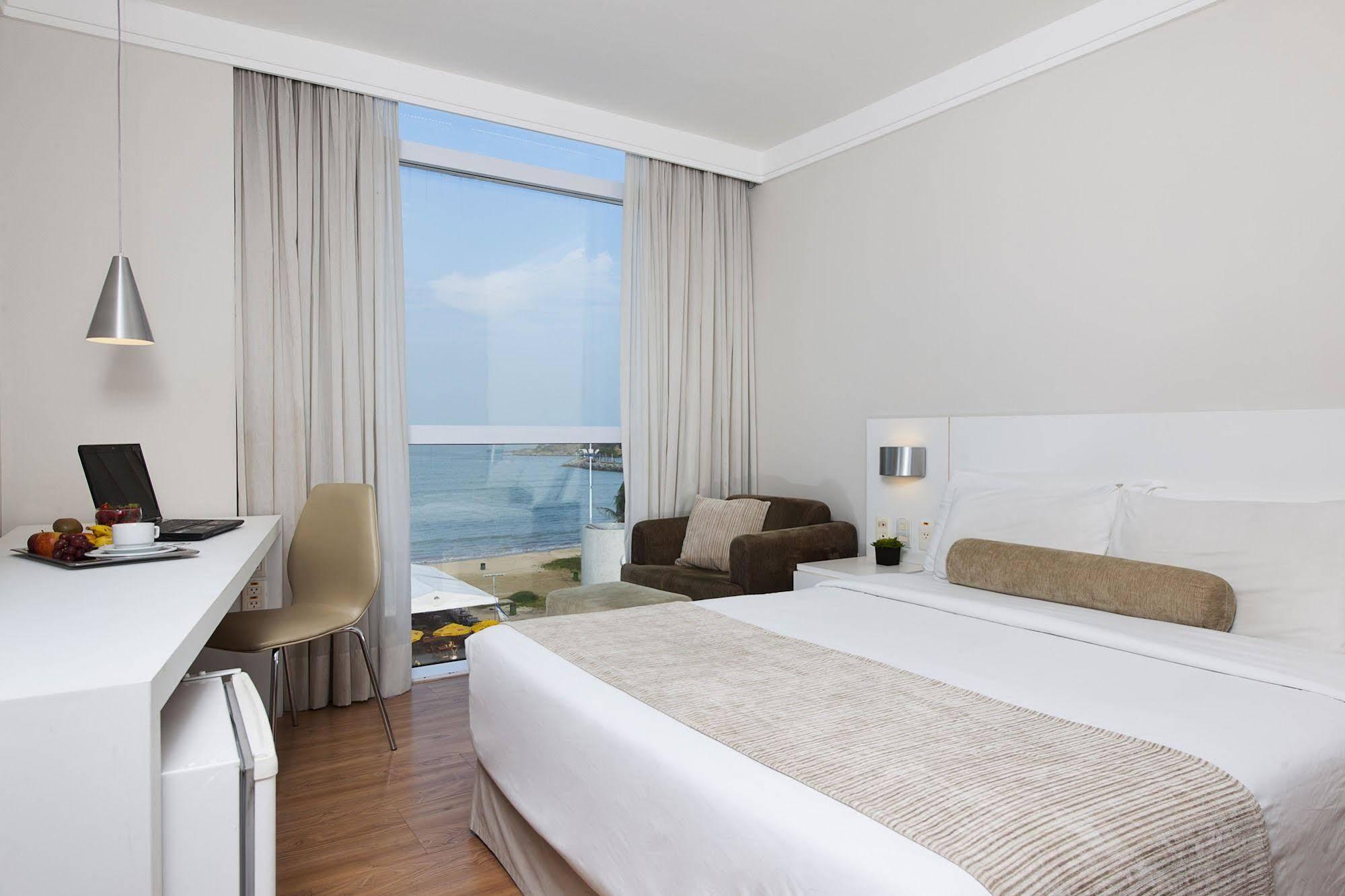 Pier Vitoria Hotel Экстерьер фото
