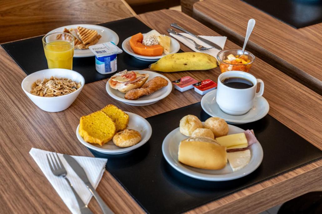 Pier Vitoria Hotel Экстерьер фото